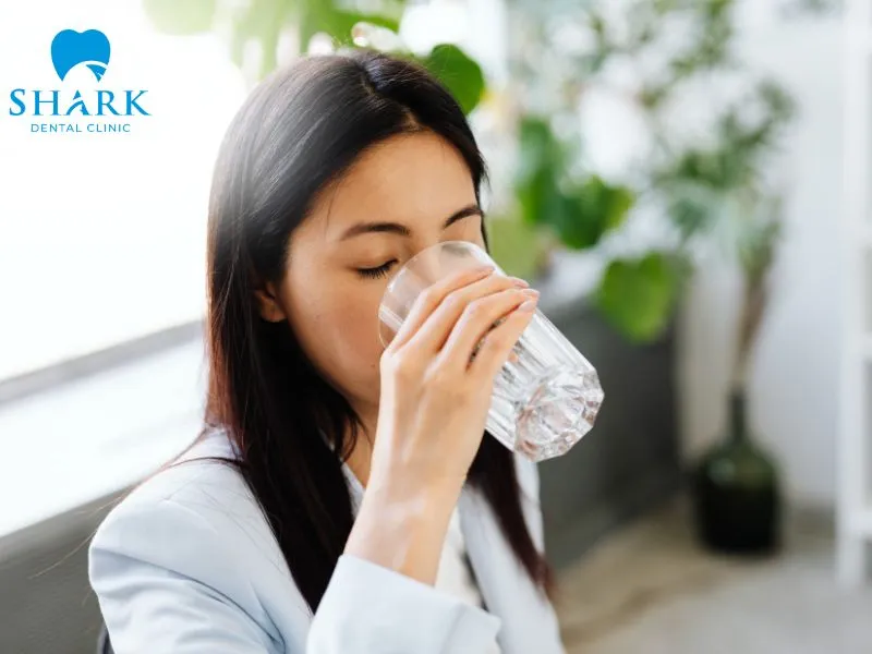 After wisdom tooth extraction, you should drink plenty of water