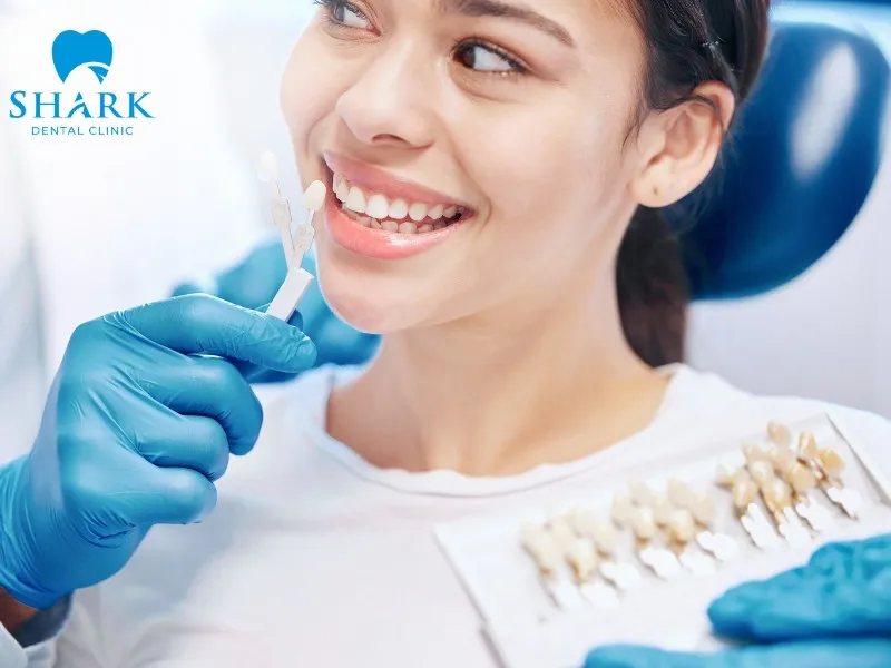 Both veneers vs dentures can deliver highly aesthetic and natural-looking results when properly designed and applied