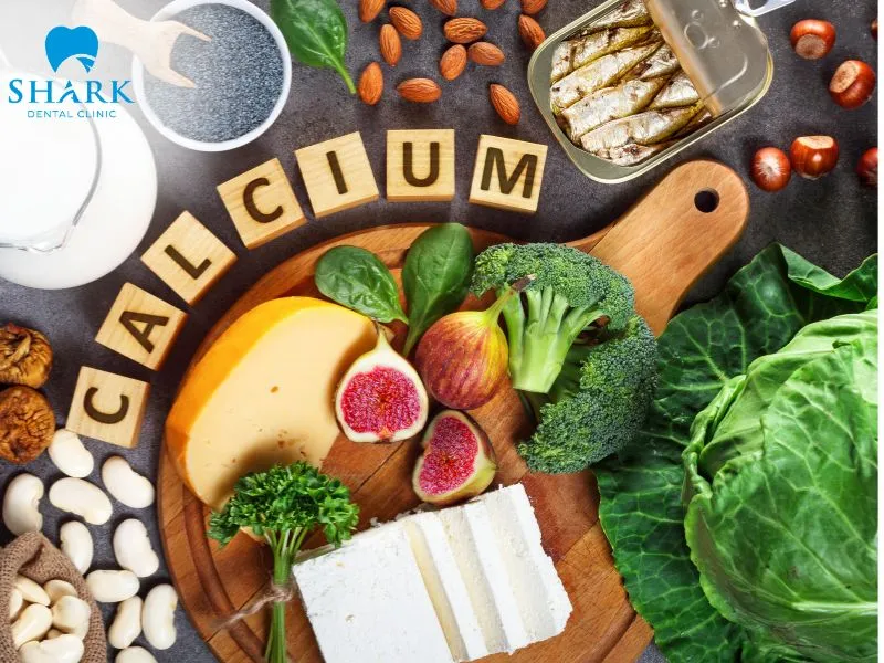 It is recommended to include calcium-rich and vitamin-rich foods in your daily diet to support strong teeth and overall oral health
