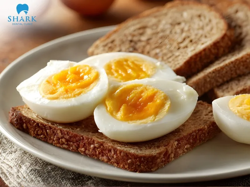 You can eat eggs after teeth whitening, including during the first 1–2 days after the procedure