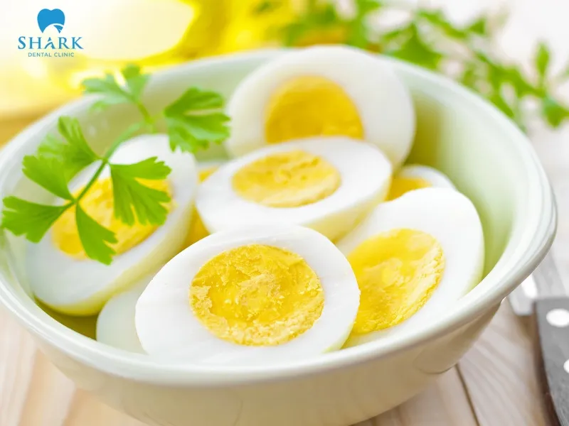 It is recommended to include eggs in your diet for about 2 days after teeth whitening, as they are a safe food choice during this period