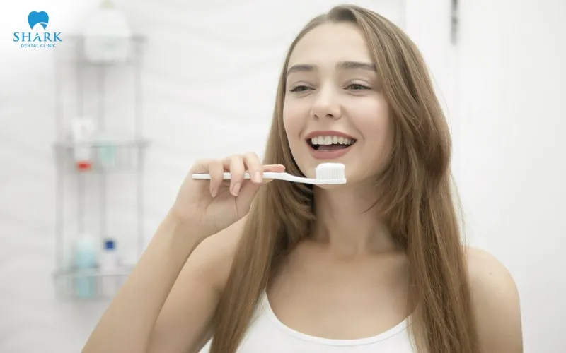 Keep your mouth clean throughout the recovery period by brushing your teeth gently and rinsing regularly with warm salt water