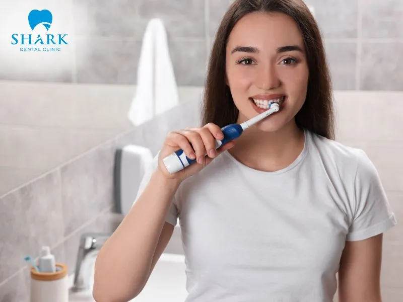 Cleaning beneath porcelain bridges helps prevent bad breath and gingivitis while protecting the supporting natural teeth