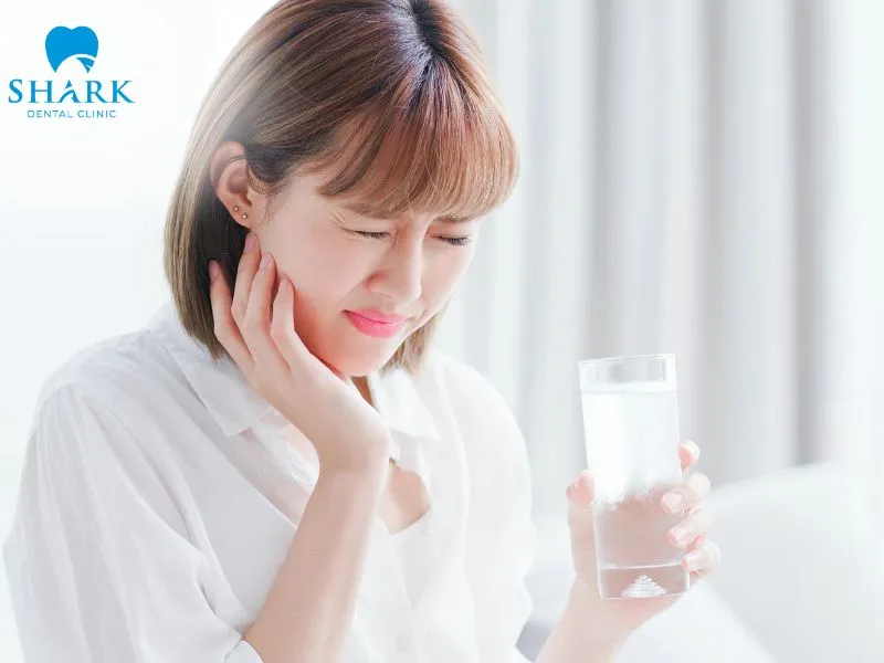 Mild tooth sensitivity may also occur during the early period after undergoing porcelain dental treatment