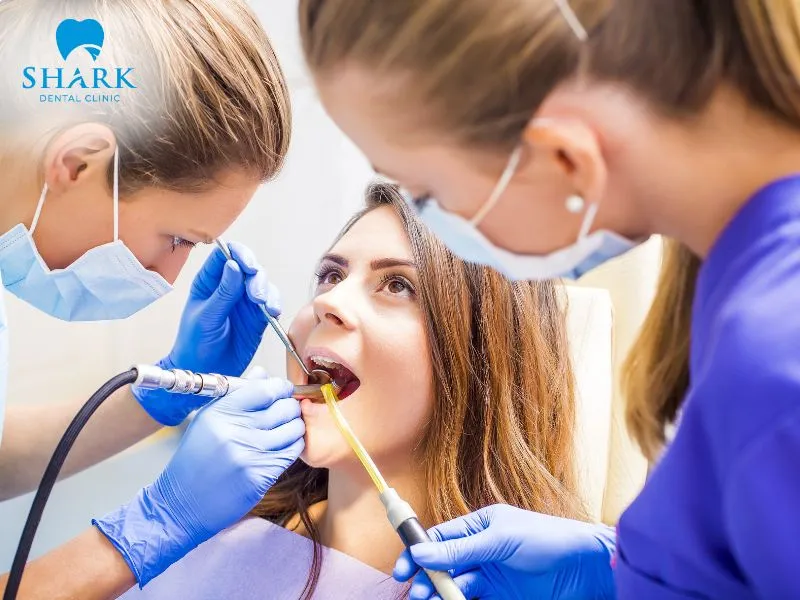 Laser technology helps to clean away damaged tissue without the need for drilling