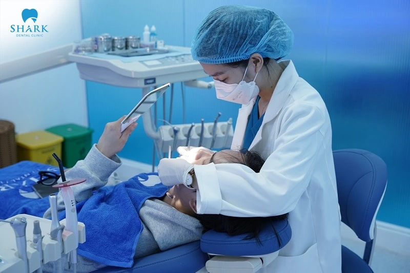 Dental clinics apply a safe, high-quality scaling process