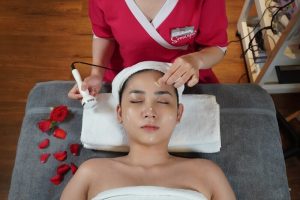 Chăm sóc da Luxury nhanh bật tone da, cải thiện các khuyết điểm tại Seoul Spa