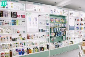 Không gian bên trong cực kỳ gọn gàng và trang nhã tại Mint Cosmetics Hà Nội