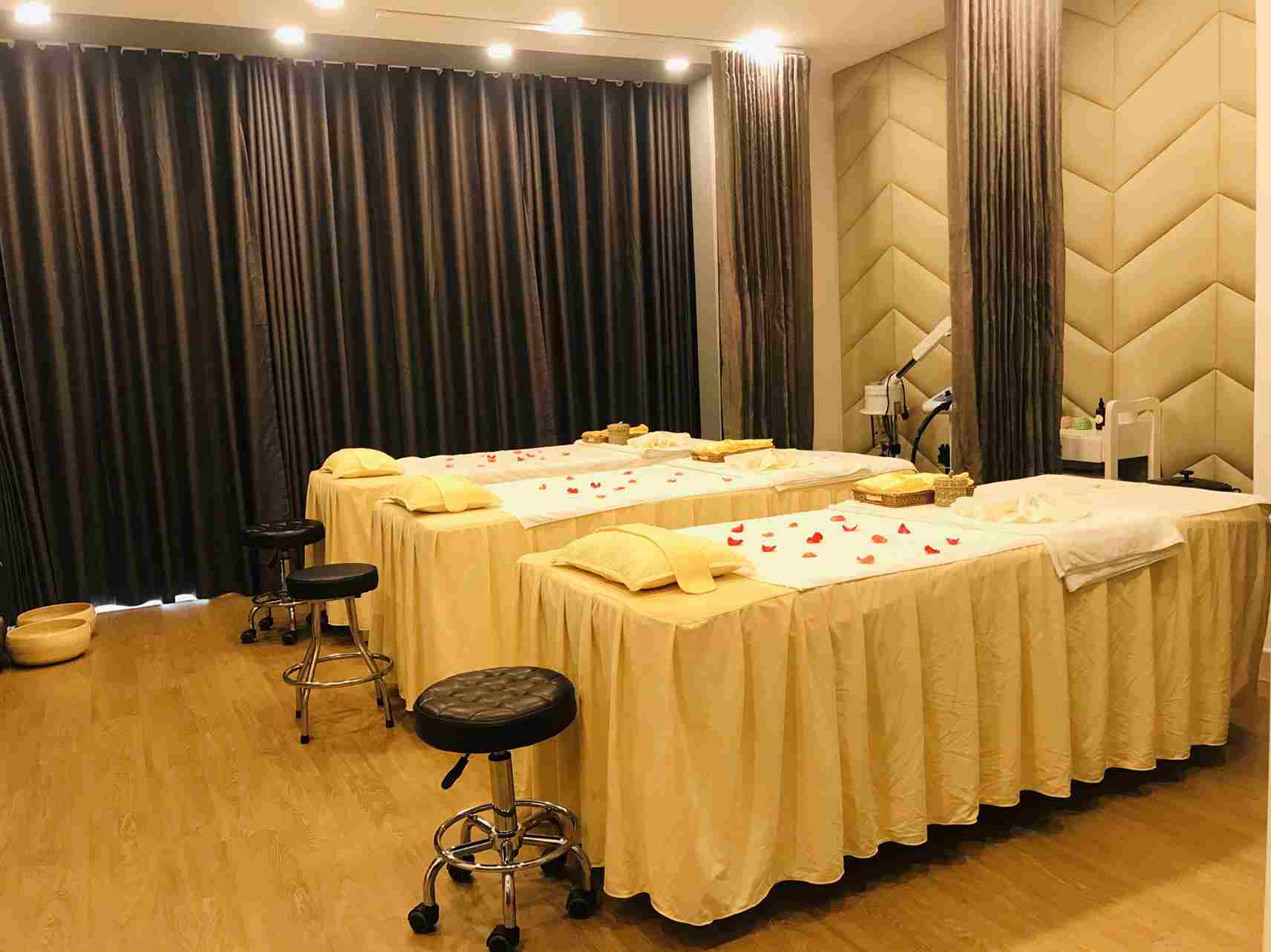 Không gian ủ dưỡng thảo mộc ấm cúng, gần gũi tại NQ Spa Đà Nẵng