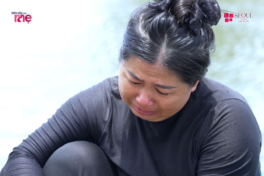 Người mẹ dành cả thanh xuân vì con nhưng vẫn mang nỗi đau đáu có lỗi với con, không lo cho các con đủ đầy