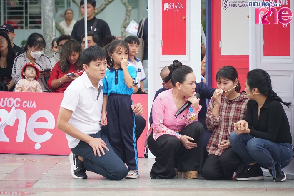 Cô bé chỉ ước em mình có một tương lai tốt hơn, chưa từng nghĩ cho mình