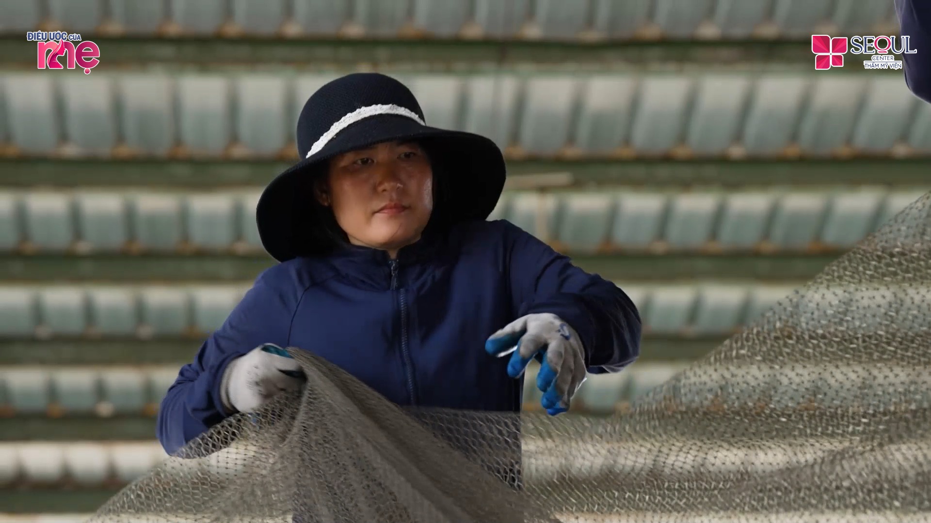 Gương mặt khắc khổ của chị Huệ- Người mẹ một mình nuôi hai con nhỏ