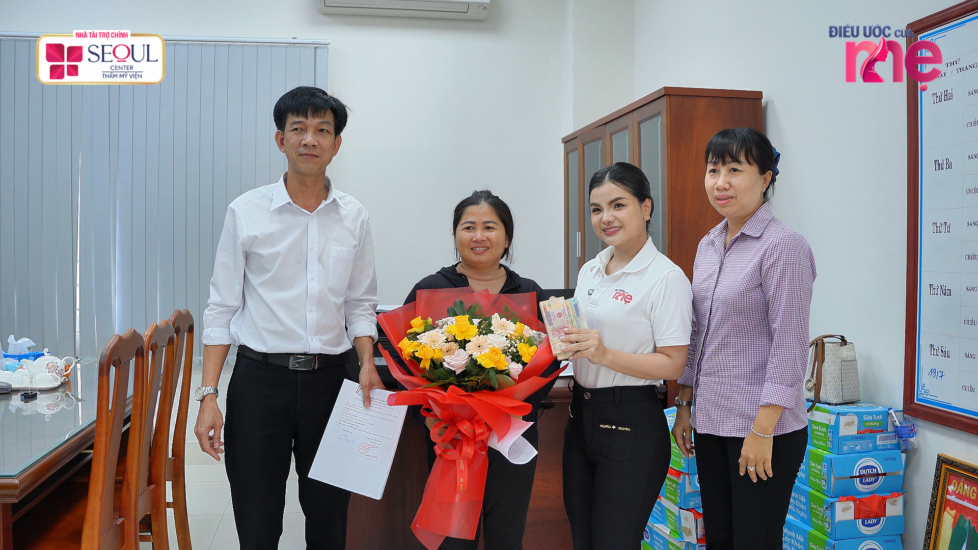 Nhờ chương trình, gia đình chị Hồng được hiện thực hóa ước mơ trả được phần nợ nhà nước, chị Hồng có thể tập trung lo cho gia đình, hạnh phúc tràn đầy 