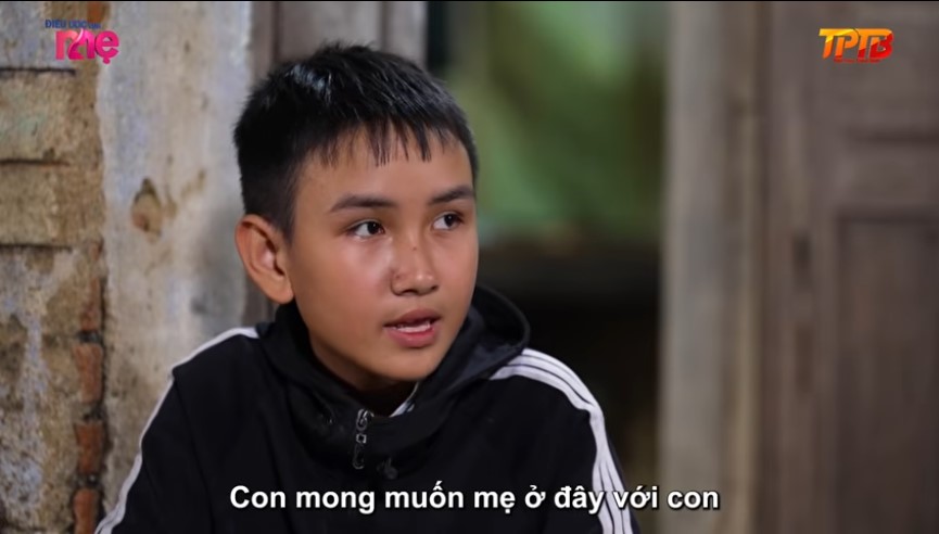 Bé Thủy luôn có một ao ước là gặp lại mẹ, có mẹ ở bên