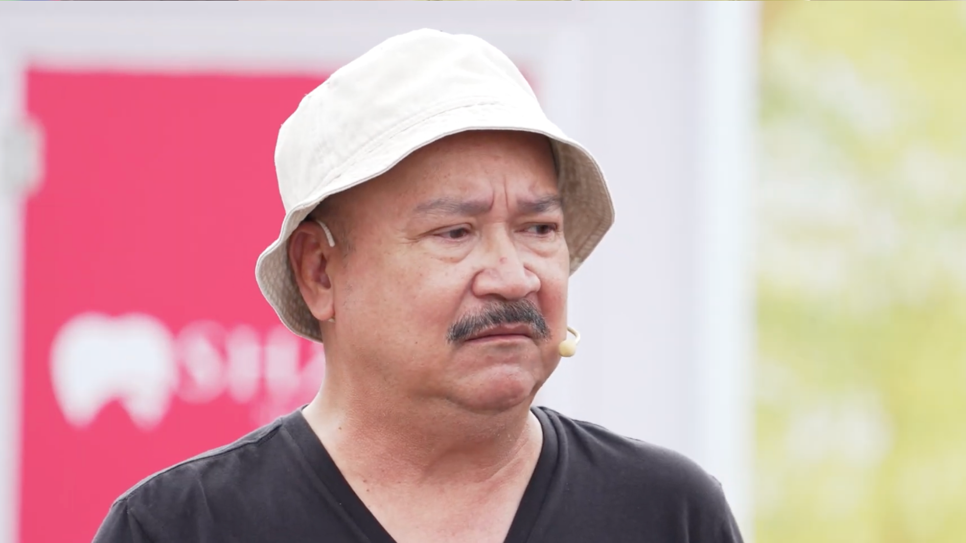 Nghệ sĩ Hoàng Sơn nghẹn ngào chia sẻ về tình thương vô bờ bến và sự hy sinh thầm lặng của người cha  