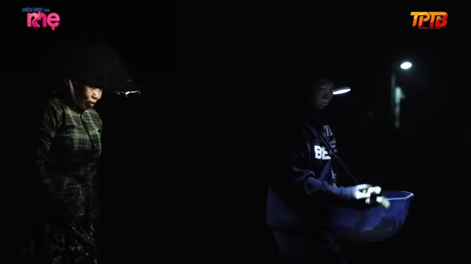 Chị Lài hàng ngày phải dậy từ rất sớm để đi làm mướn kiếm tiền nuôi con dù chân chị đi lại khó khăn