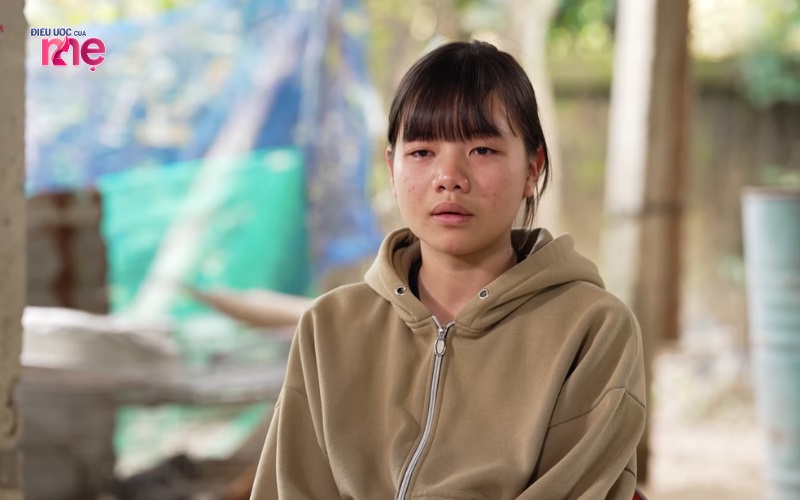 Hiểu được hoàn cảnh gia đình mình mà em luôn cố gắng học tập để giúp gia đình mình thoát khỏi cảnh nghèo khó