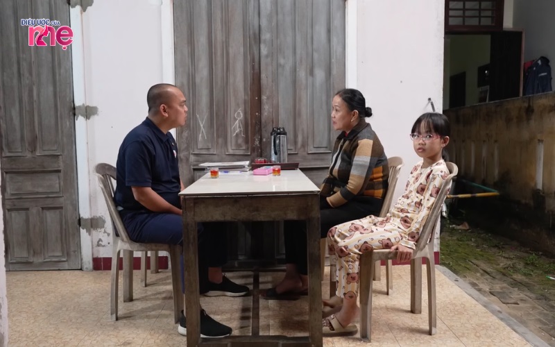 Căn nhà nhỏ là nơi cư trú của một gia đình bốn người