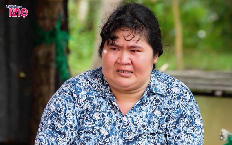 Trước những lời nói ra nói vào của những người xung quanh, chị chọn cách im lặng mà nuôi dạy các con tử tế