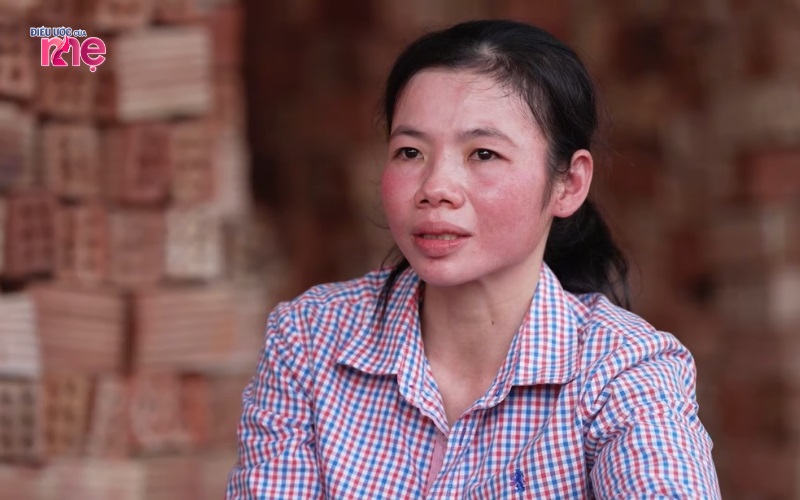 Một người phụ nữ tuy nhỏ bé nhưng lại rất phi thường