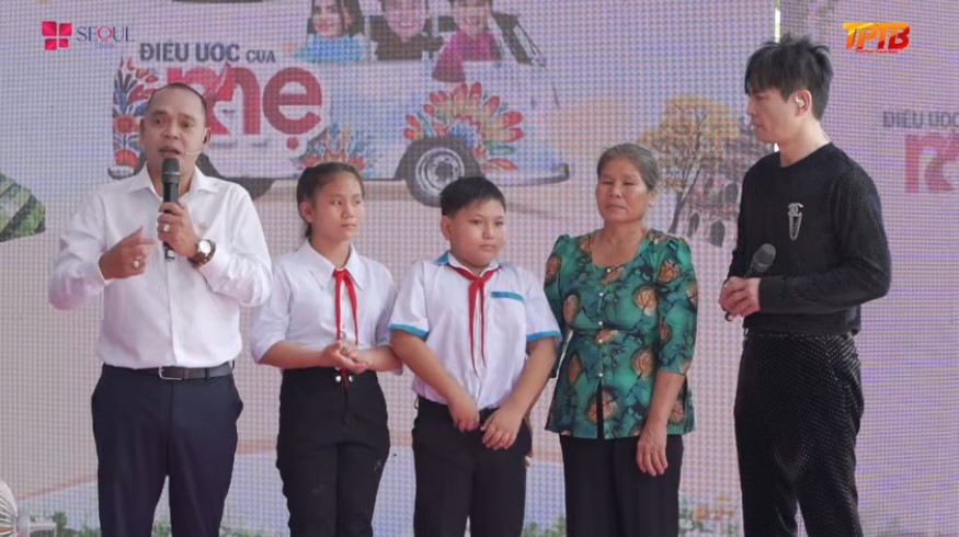 Tia sáng mở ra cho gia đình chị Nương khi được chương trình "Hành trình tỏa sắc cùng Điều ước của mẹ” 