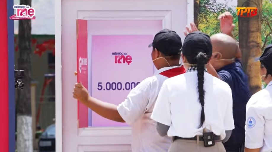 Bé Đạt mở khóa hy vọng nhận được phần thưởng 5 triệu ở vòng 1