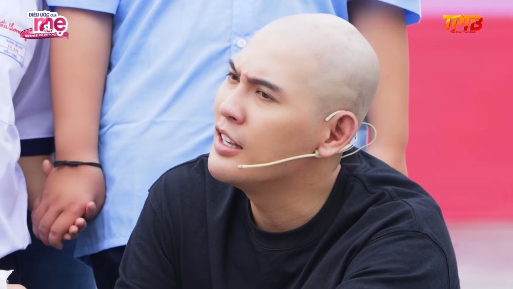 Võ Đăng Khoa hạnh phúc khi được đồng hành cùng chương trình, qua đó thêm trân trọng giá trị lao động và nghị lực vượt khó của mọi người