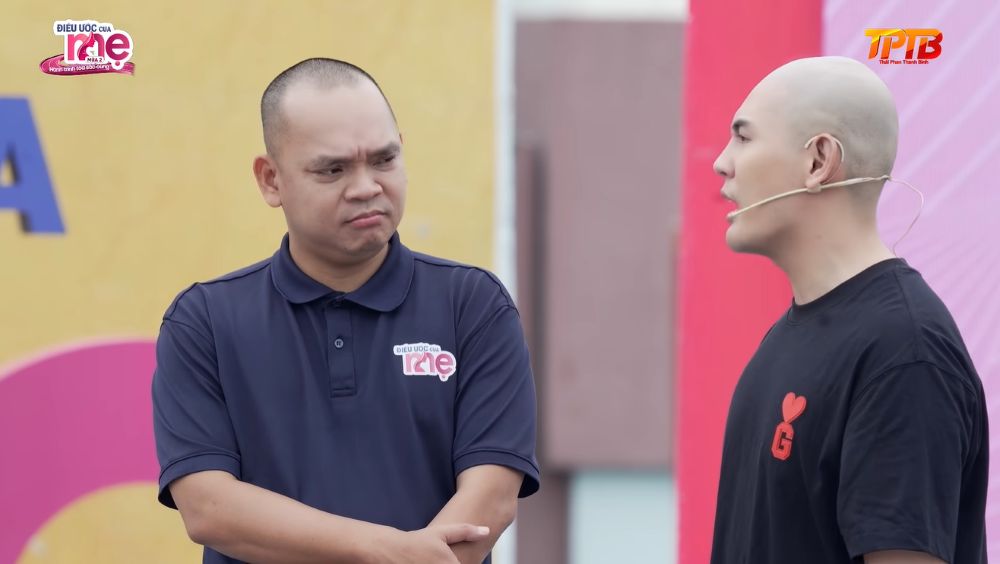 Võ Đăng Khoa nghẹn ngào xúc động trước nghị lực phi thường của chú Trọng khi tuổi cao, mang khiếm khuyết cơ thể nhưng vẫn kiên cường gánh vác gia đình