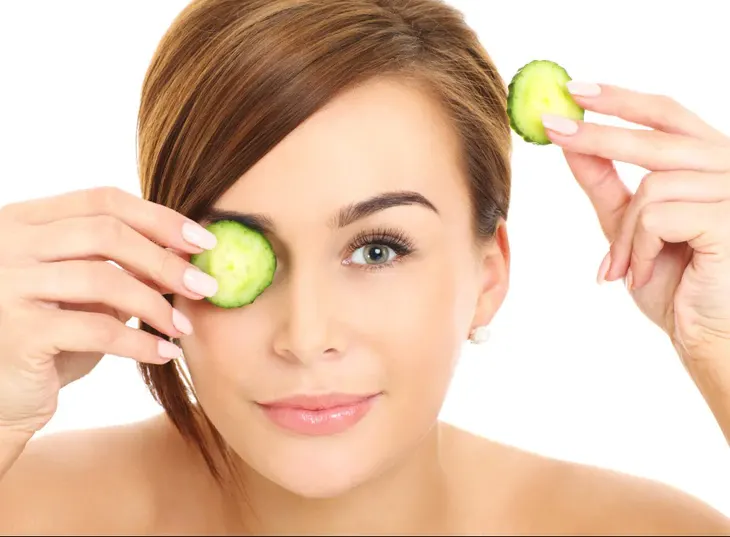 Cách giảm quầng thâm bằng nguyên liệu tự nhiên
