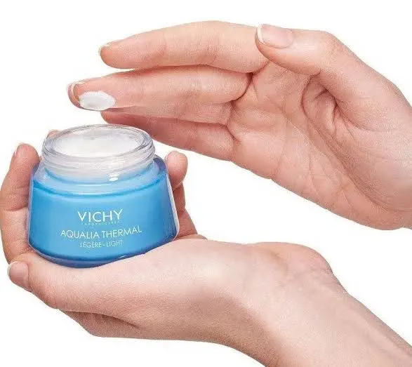 Tại sao da quanh mắt cần sản phẩm dưỡng riêng?