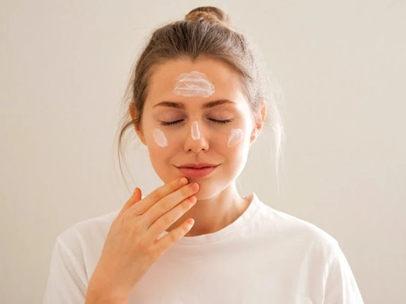 Những hiểu lầm phổ biến về sử dụng retinol lâu dà