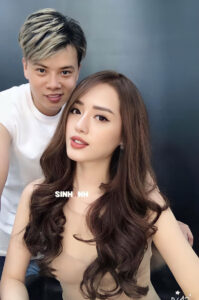 Sinh Anh Hair Salon có hơn 10 năm kinh nghiệm trong lĩnh vực uốn và tạo kiểu tóc