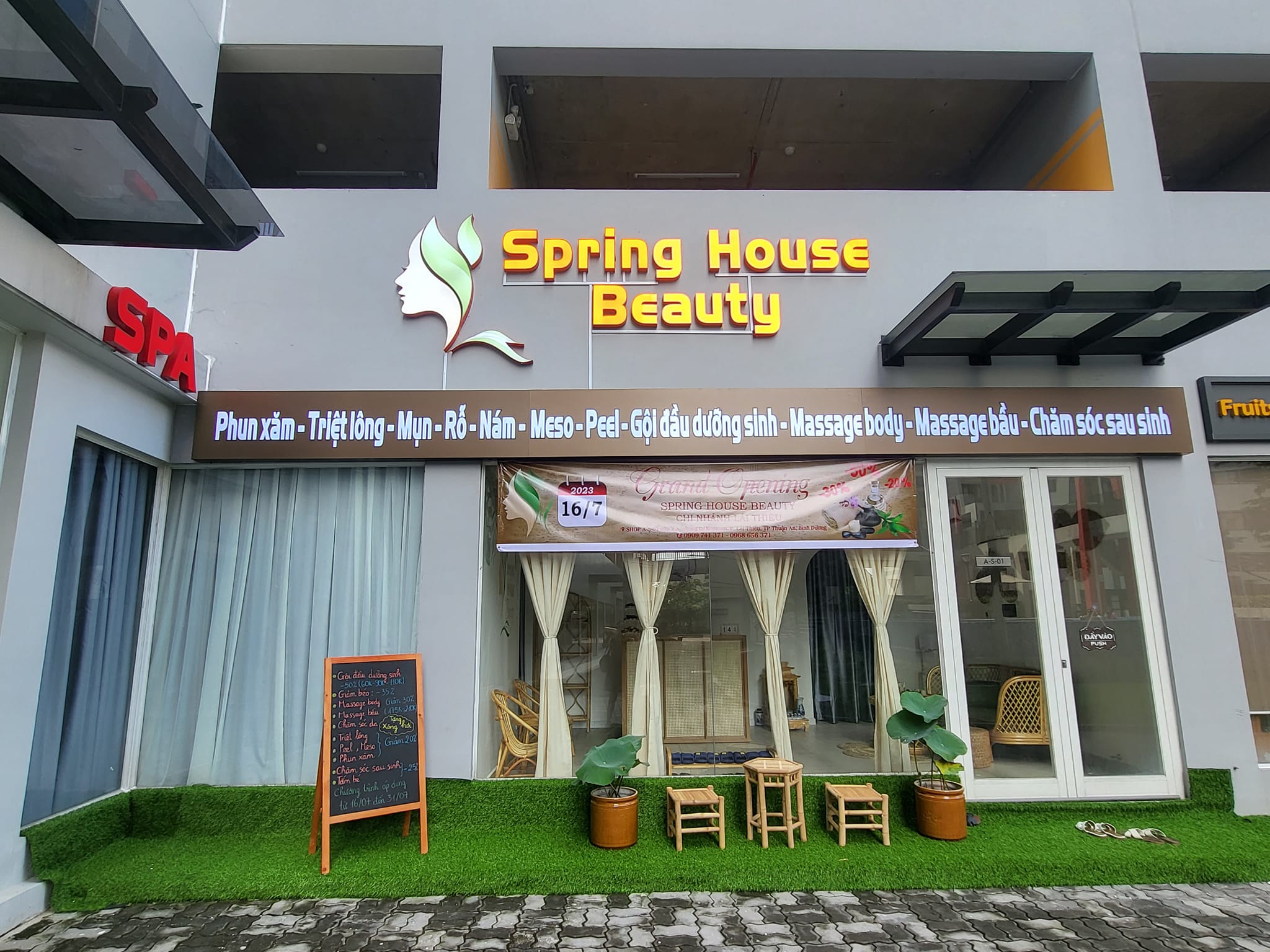 Liệu trình triệt lông tại Spring House Beauty được thực hiện an toàn theo chuẩn Y Khoa Liệu trình triệt lông tại Spring House Beauty được thực hiện an toàn theo chuẩn Y Khoa