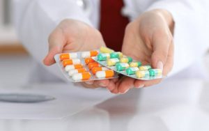 Thuốc tây có chứa nhiều thành phần trị mụn hiệu quả hơn bất cứ phương pháp nào khác