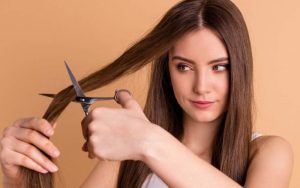 Xét về tâm linh, cắt tóc ảnh hưởng đến sự may rủi của mỗi người