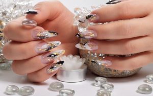 Một bộ nail đẹp mất rất nhiều thời gian công sức
