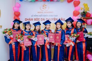 Chứng chỉ hành nghề trên văn bản là điều kiện quan trọng để bạn có được công việc ổn định