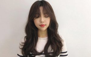 Kiểu tóc dài gợn sóng mái bay đẹp nhẹ nhàng