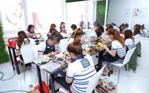 Học nghề làm nail tại cơ sở World Nail School
