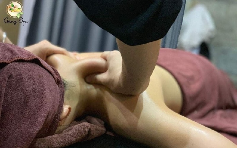 Khách hàng điều trị nám hiệu quả tại Selena Spa