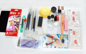 Hình ảnh cho một bộ dụng cụ làm móng, vẽ móng cơ bản