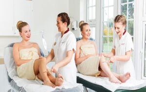 Làm Spa nhân viên phải có kỹ năng mềm tốt
