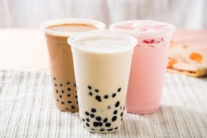 Trà sữa là thức uống ưa chuộng của hầu hết giới trẻ hiện nay