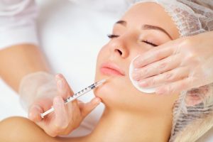 Tiêm filler môi là phương pháp làm đẹp được nhiều chị em ưa chuộng