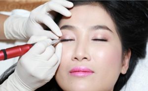 Tìm hiểu xăm mí mắt giá bao nhiêu giúp chị em có sự chuẩn bị tốt về tài chính để trải nghiệm phương pháp làm đẹp này