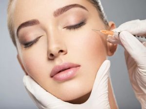 Biến chứng tiêm filler má nguy hiểm đến thẩm mỹ và sức khỏe