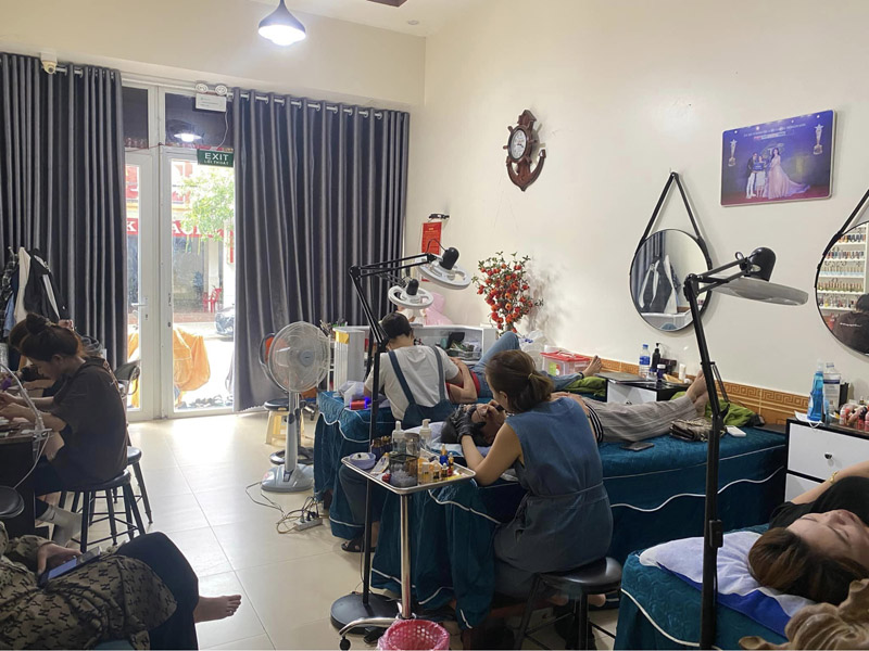Không gian làm đẹp tại spa phun xăm Thanh Lợi