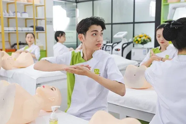 Spa và Thẩm Mỹ Khác Nhau Thế Nào?