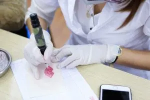 Yếu tố nào quyết định tốc độ học ra nghề?