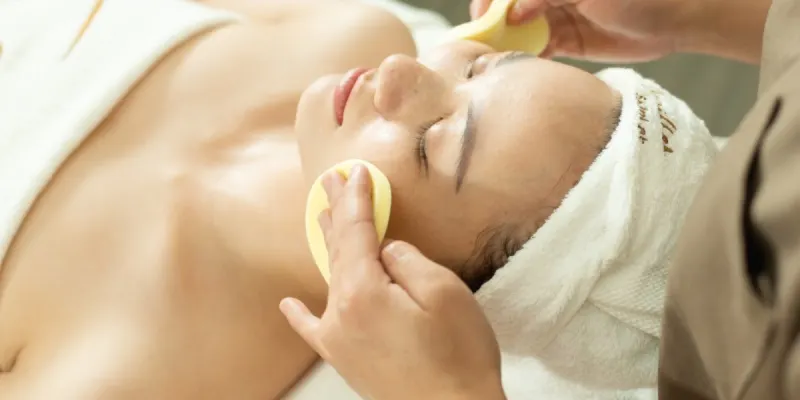 Chăm sóc da cơ bản tại spa gồm những bước nào?